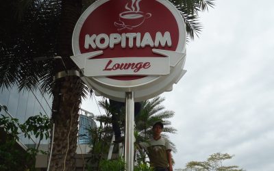 Jasa box akrilik murah berkualitas